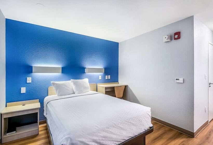ダブルベッドスタンダードルーム, Americas Best Value Inn East Peoria