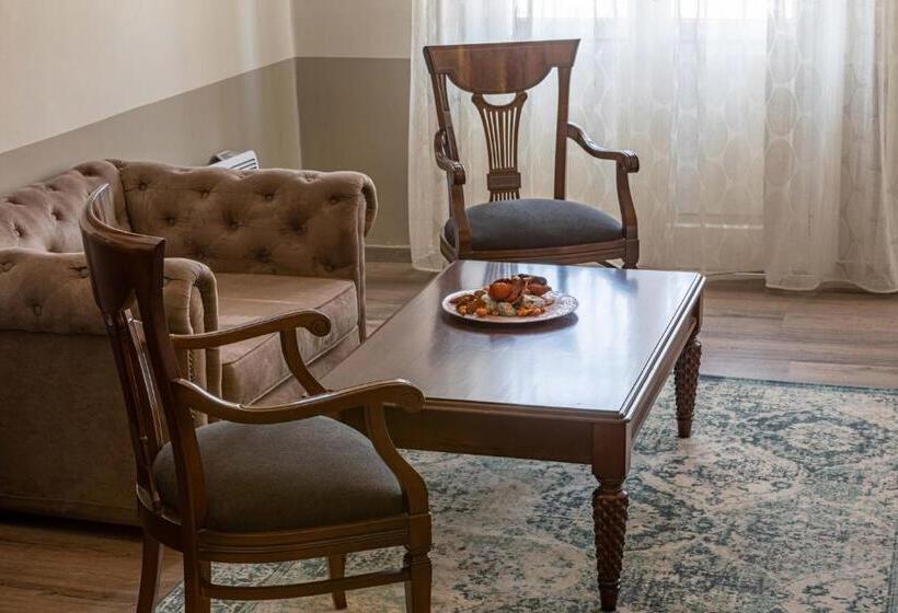 Трехместный Номер Стандарт с Балконом, Althaia Pension