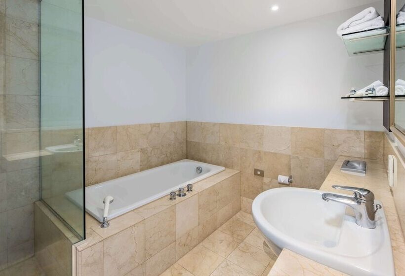 이그제큐티브 스위트, Avani Metropolis Auckland Residences