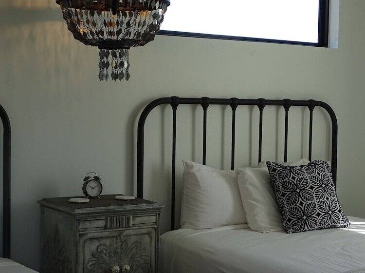 Четырехместный Номер Superior, Bespoke Inn Scottsdale