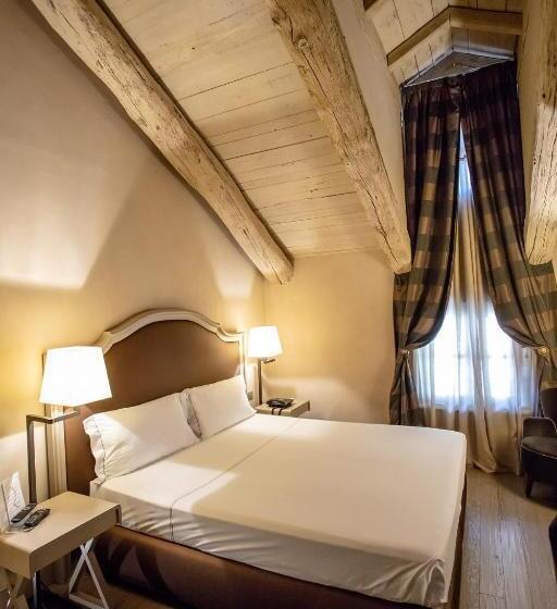 수피리어 룸, Palazzo Righini