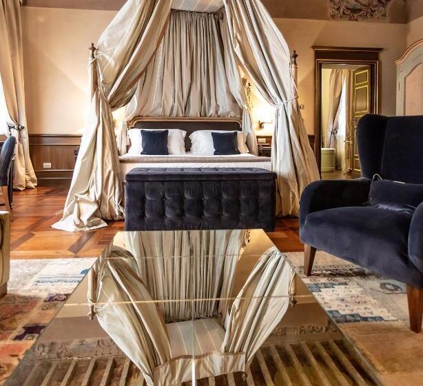 Люкс, Palazzo Righini