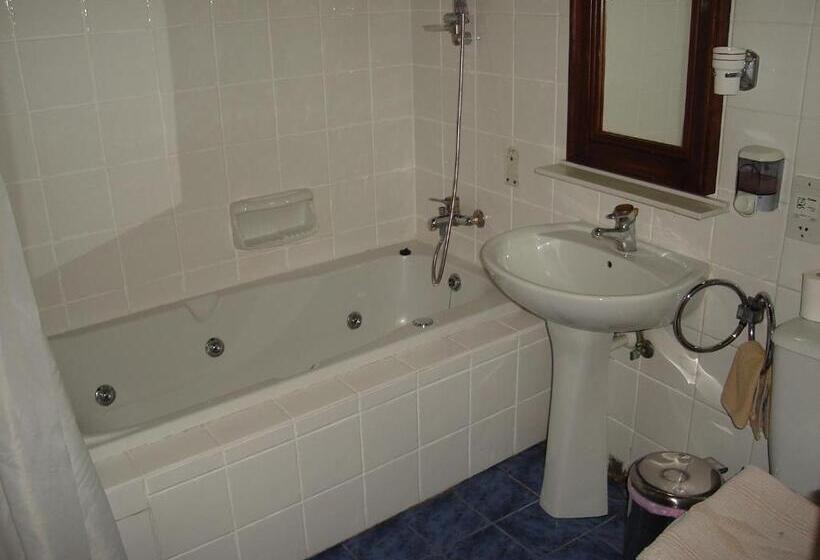 Suite, Linos Inn