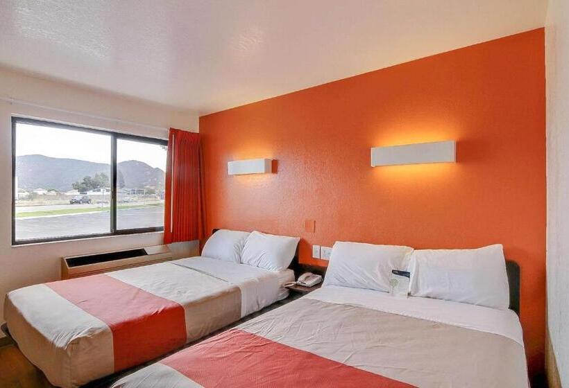 Четырехместный Номер Deluxe, Motel 6 Buellton, Ca   Solvang Area