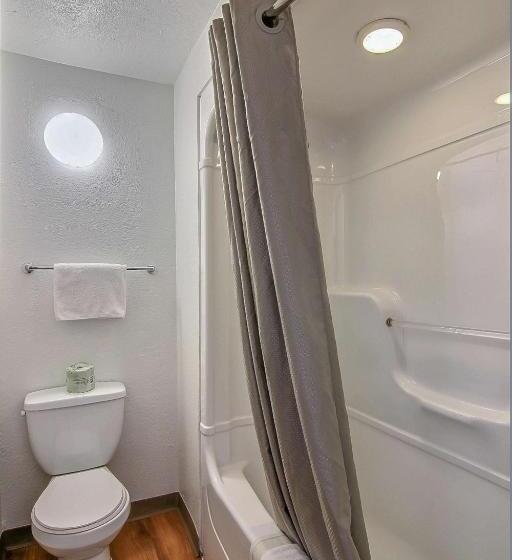 Четырехместный Номер Deluxe, Motel 6 Buellton, Ca   Solvang Area