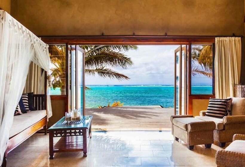 ویلا دلوکس 2 خوابه, Rumours Luxury Villas & Spa
