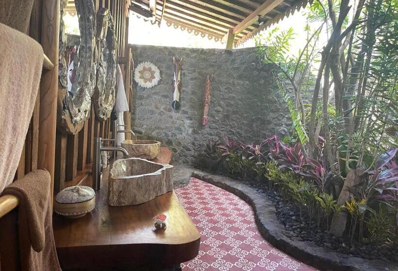 Бунгало Стандарт Вид на Море, Louka Beach Bali