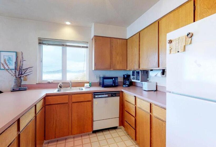 Апартаменты 1 Спальня, Nye Beach Lighthouse Vista