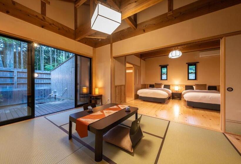 4인용 스탠다드 룸, Tsuwabuki No Hana
