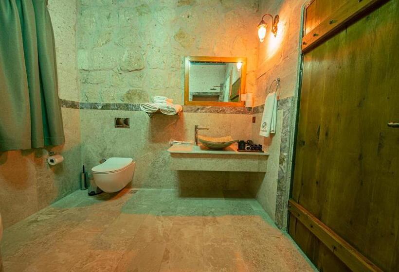 Люкс Кровать Кинг, Ares Cave Suites