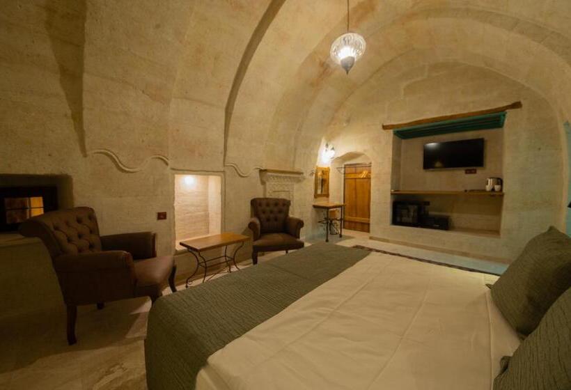 Люкс Кровать Кинг, Ares Cave Suites
