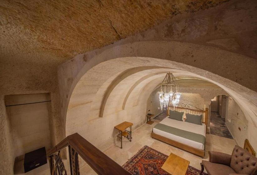Люкс Superior, Ares Cave Suites