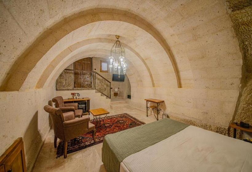 Люкс Superior, Ares Cave Suites