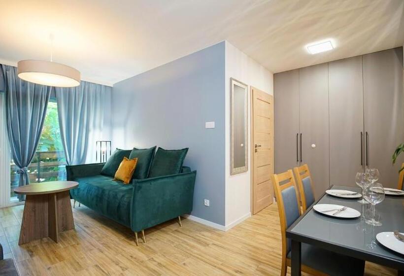 Apartamento 1 Dormitório com Sacada, Apartamenty Everysky   Słowackiego 5a B