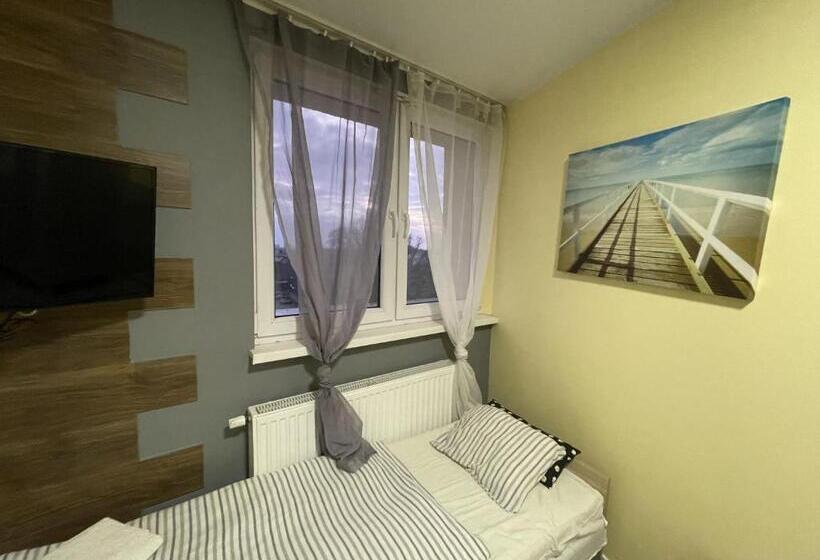 Апартаменты 2 Спальни, Eldomnoclegi, Kolejowa 15 Wągrowiec