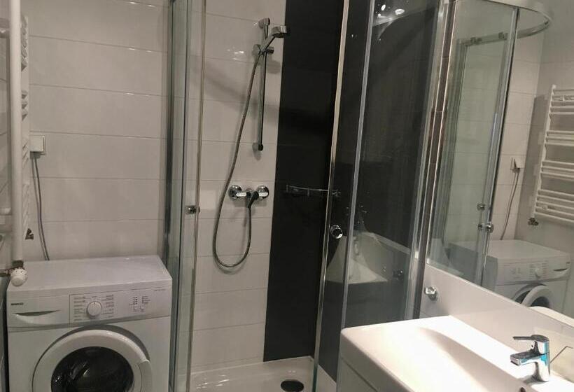 Семейный Номер, Apartament środziemnomorski