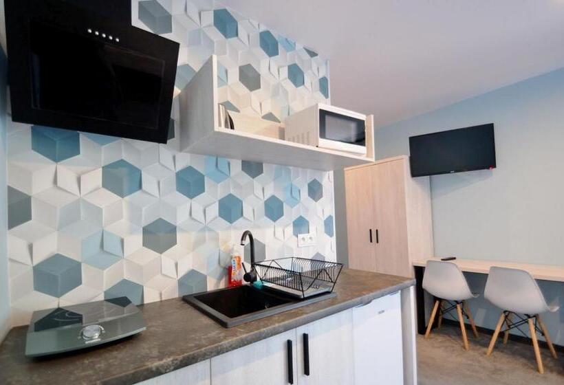 Quarto Triplo Estandar com Sacada, Dom Wczasowy Danusia