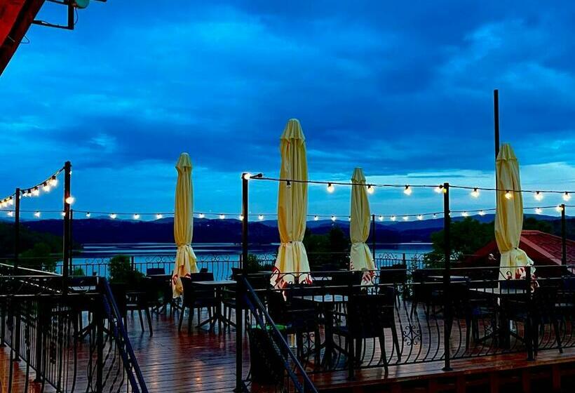 Стандартный Номер Кровать Кинг, Sztygarka Hetmańska Resort Solina