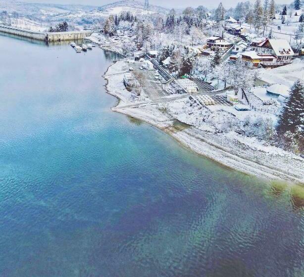 Quarto Estandar Cama King, Sztygarka Hetmańska Resort Solina