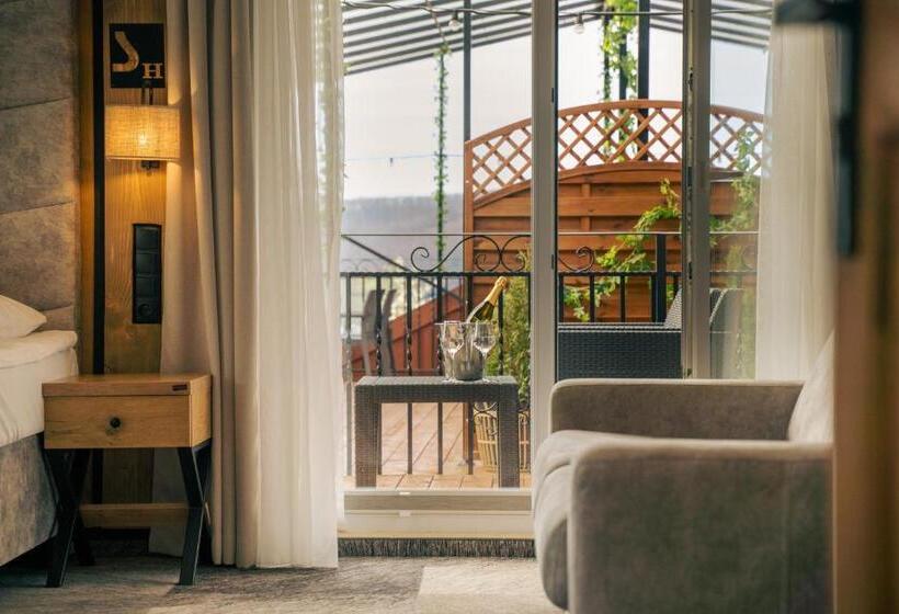 Номер Стандарт Вид на Озеро, Sztygarka Hetmańska Resort Solina