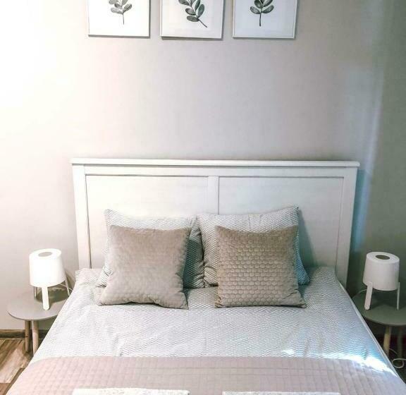 Номер Стандарт Совместная Ванная, Bankowa 8 Guest Rooms