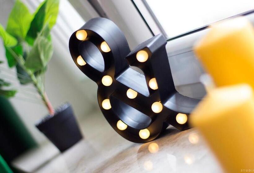 اتاق استاندارد یک تخته با سرویس بهداشتی مشترک, Clicktheflat Hoża Street Apart Rooms
