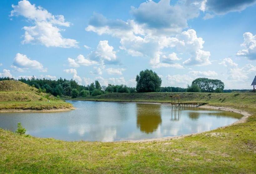 Дом 4 Спальни, Agroturystyka żubr