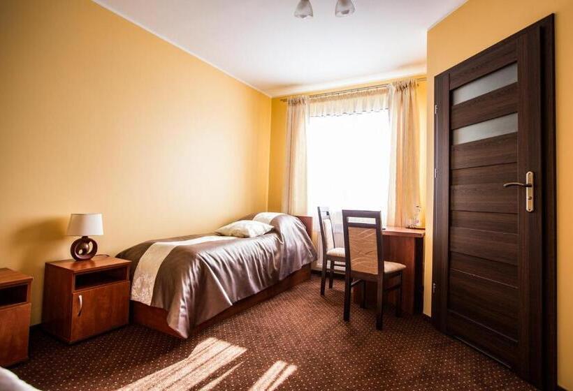 Трехместный Номер Классика, Park Hostel