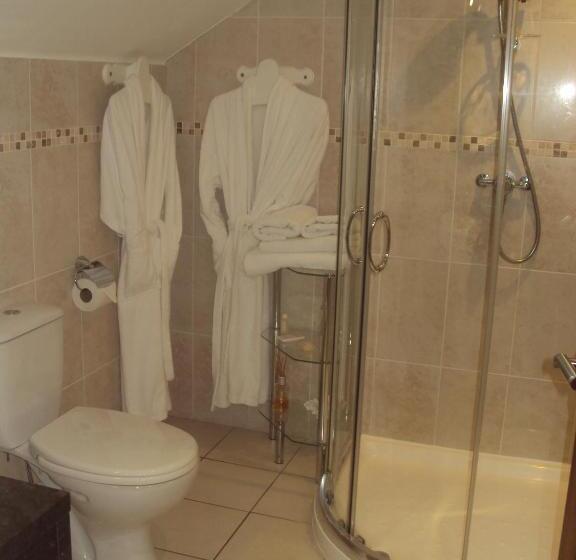 Семейный Номер Deluxe, Causeway Lodge