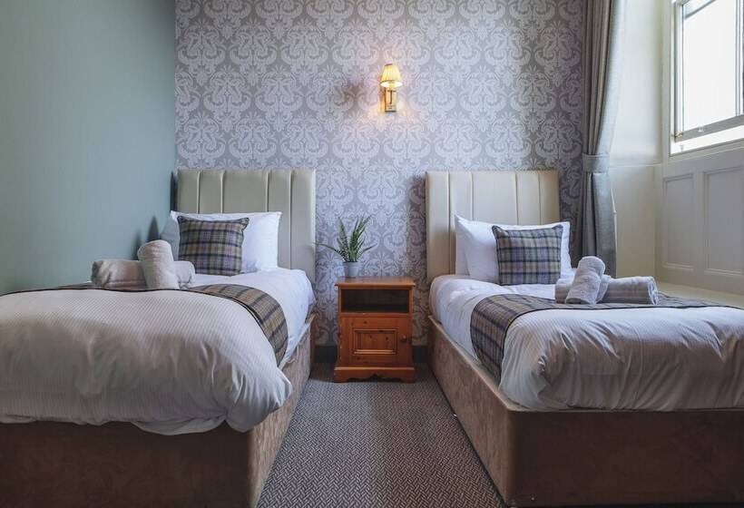 Номер Стандарт, Black Lion Hotel Richmond North Yorkshire