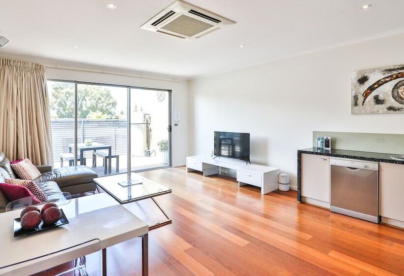 ２ベッドルームアパートメント, Indulge Apartments   Langtree