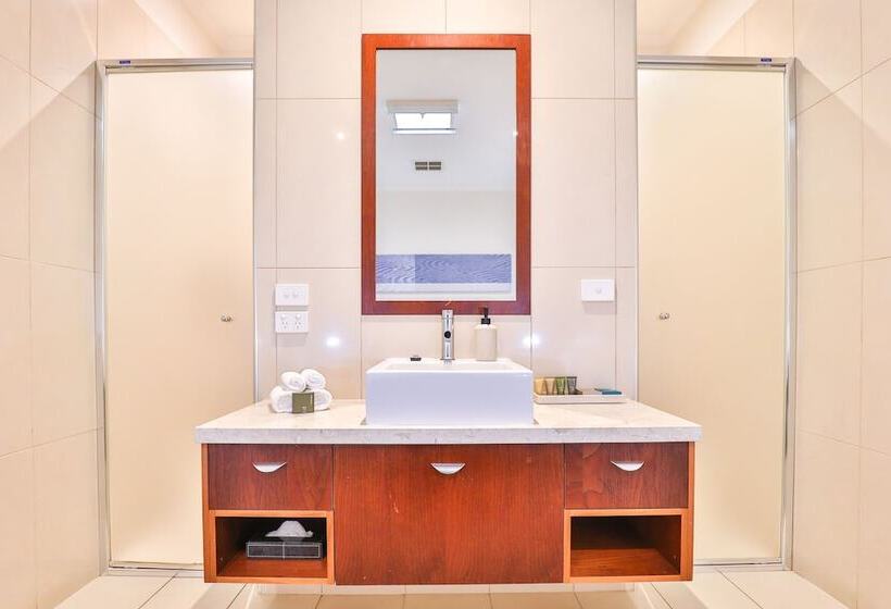 ２ベッドルームアパートメント, Indulge Apartments   Langtree