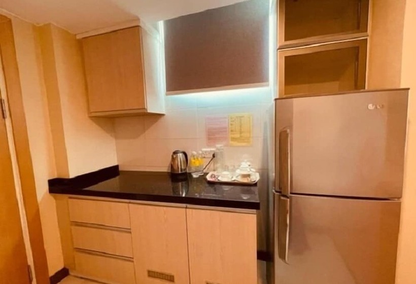 디럭스 트리플 룸, Jinhold Apartment Hotel Bintulu