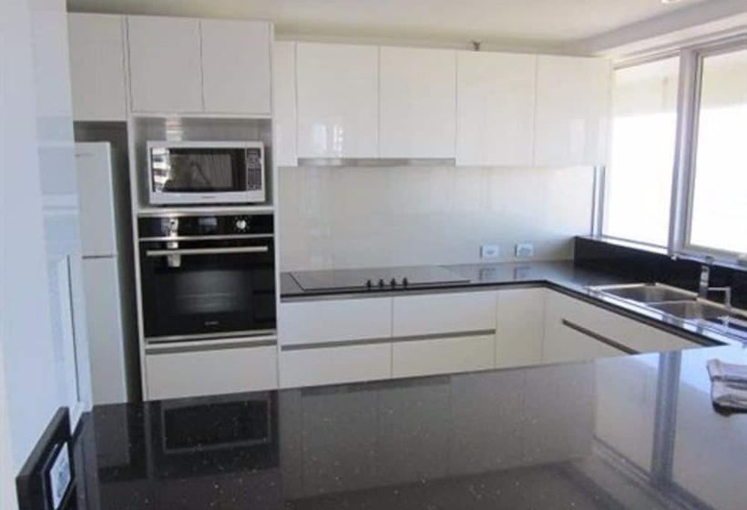 آپارتمان 2 خوابه با چشمانداز دریا, Talisman Apartments