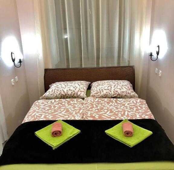 Стандартный Номер Кровать Кинг, Hostel U Kmity