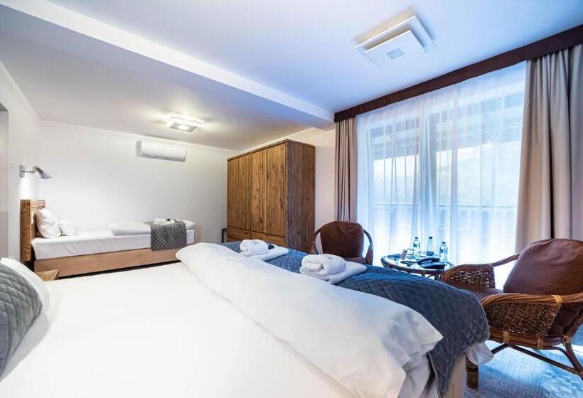 Номер Стандарт Трехместный, Apartamenty Przy Hotelu żywieckim