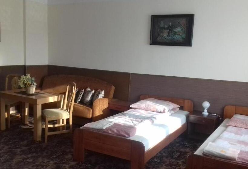 Quarto Estandar 2 Camas Casal, Hostel Jax