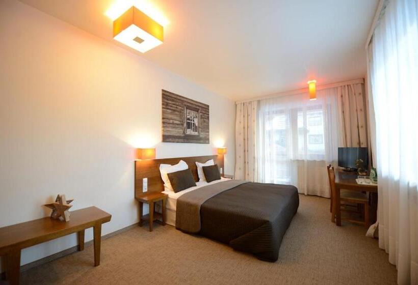 Quarto Estandar, Pensjonat Orla Perc