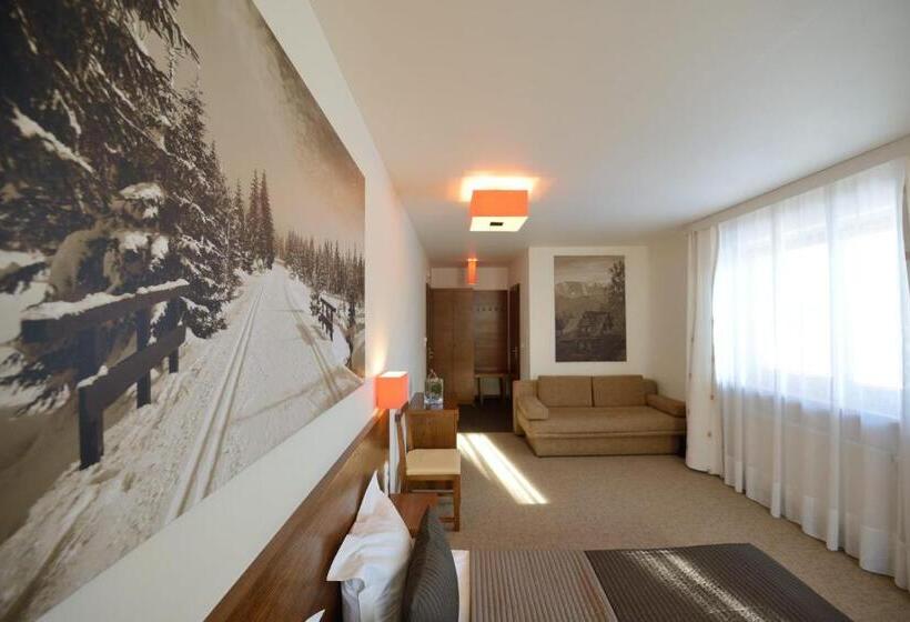 Quarto Triplo Estandar, Pensjonat Orla Perc