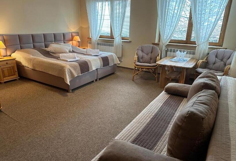 Четырехместный Номер Стандарт, Apartamenty Matuska