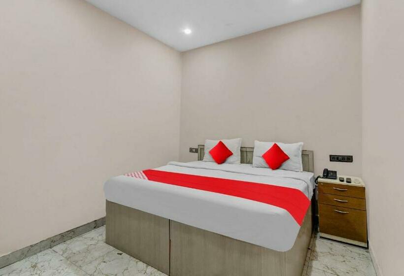 三人经典房间, Oyo Flagship 80837  Rudraksh Inn