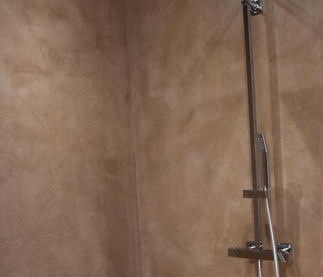 اتاق لوکس با تخت بزرگ, Chambres D Hôtes Le Pontillaou