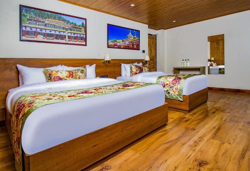 Трехместный Номер Deluxe, Mount Lungta Boutique Hotel & Spa