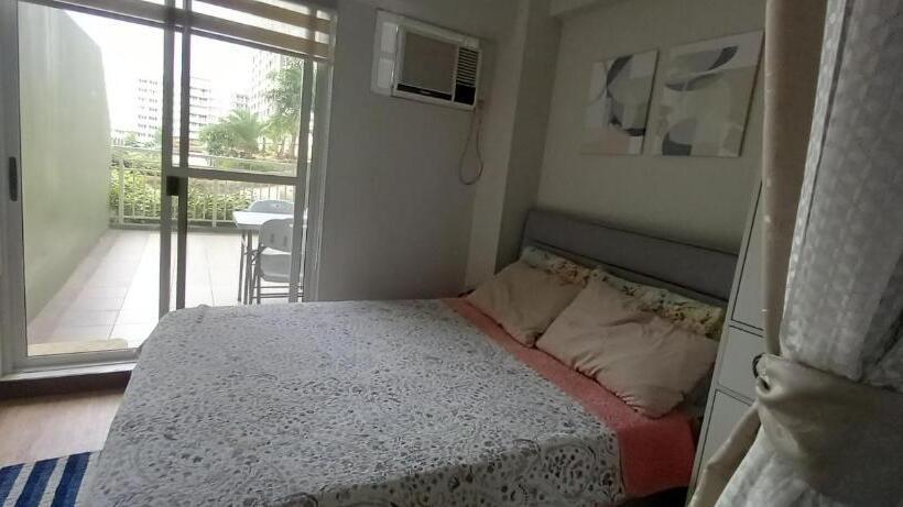 إستديو قياسى مزود بشرفة, Verdon Parc Condo