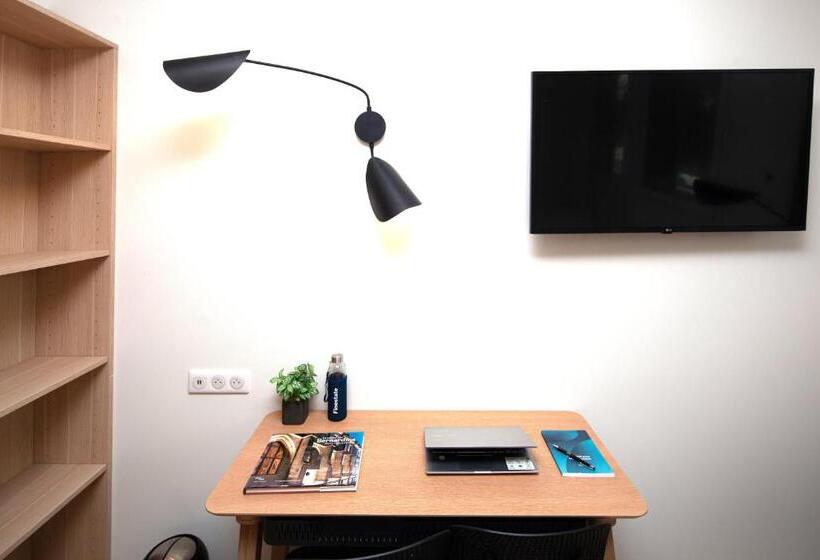 Апартаменты 1 Спальня с Балконом, Finestate Coliving Mairie D Issy
