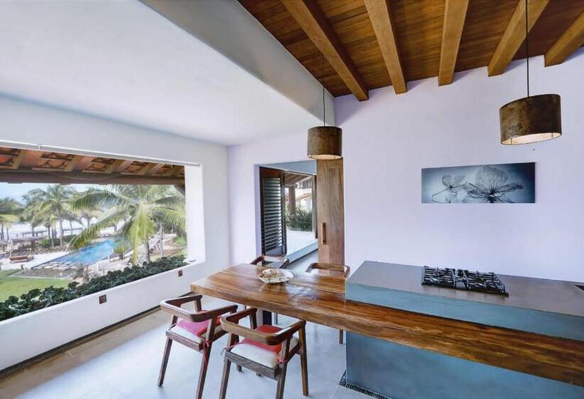 ジュニアスイート, Residences At Las Palmas