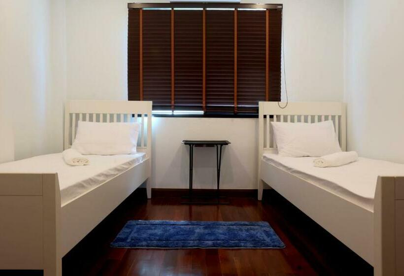 اتاق استاندارد, Tartar & Nay Hostel