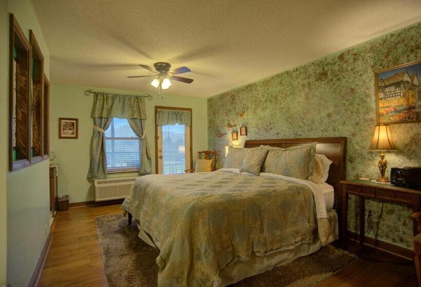 Quarto Deluxe com Sacada, Blue Mountain Mist Country Inn