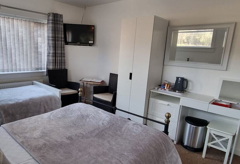 اتاق استاندارد سه نفره, Carn Mhor Bed And Breakfast