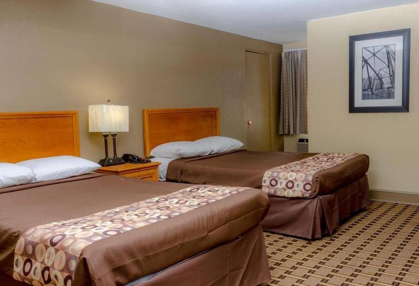 Номер Стандарт 2 Двуспальные Кровати, Relax Inn   Bryson City